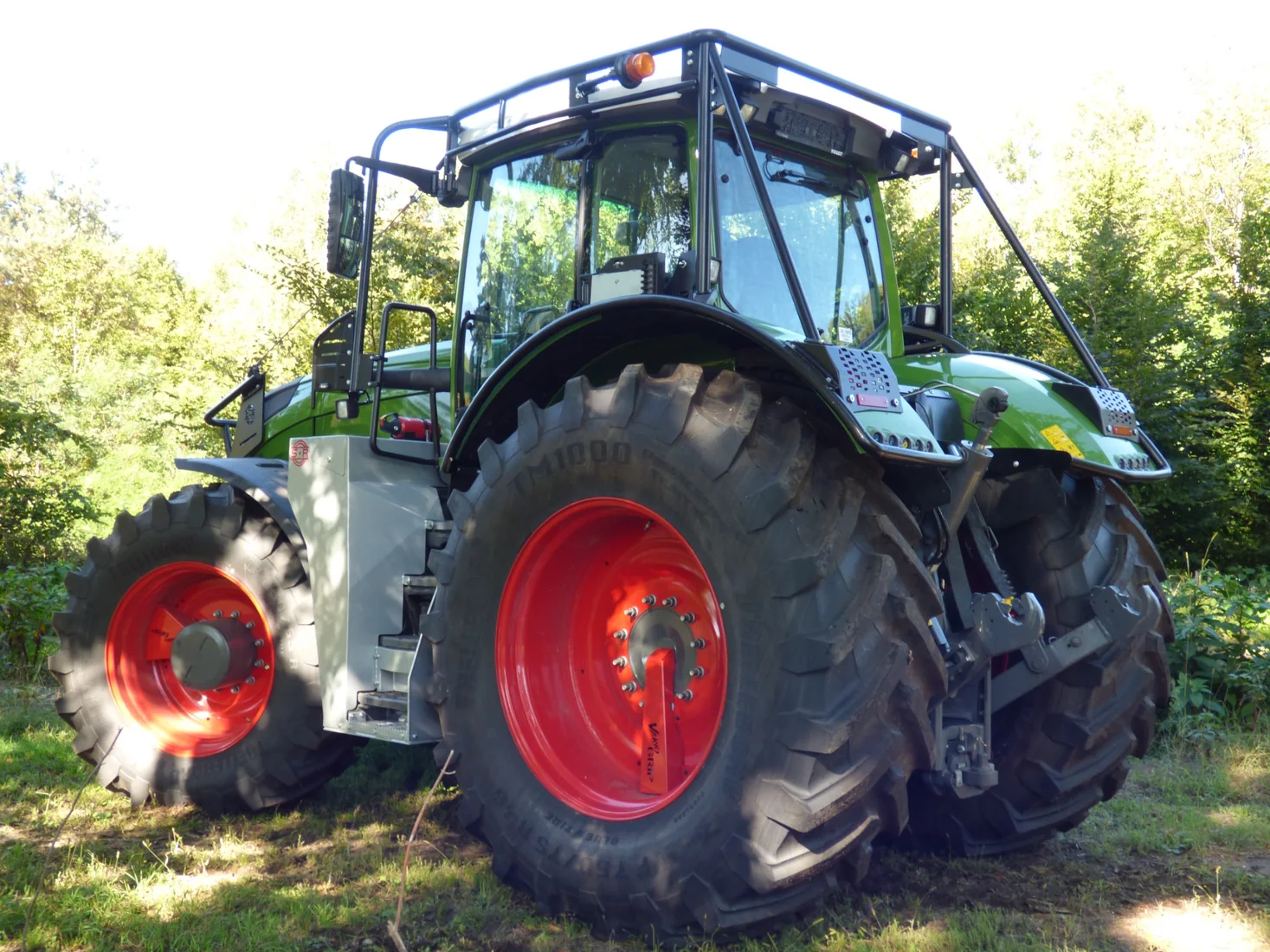 Blindage forestier et protection forestière Fendt 1000 - vue 04
