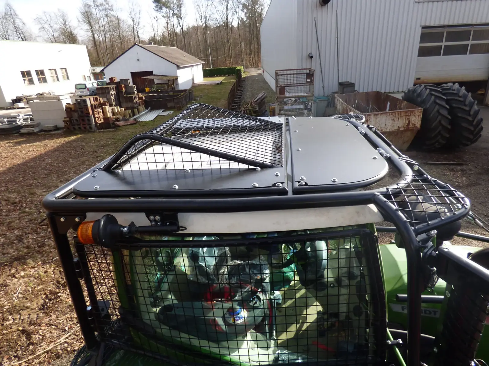 Réalisation de blindage forestier et protection forestière Fendt 300 - 03