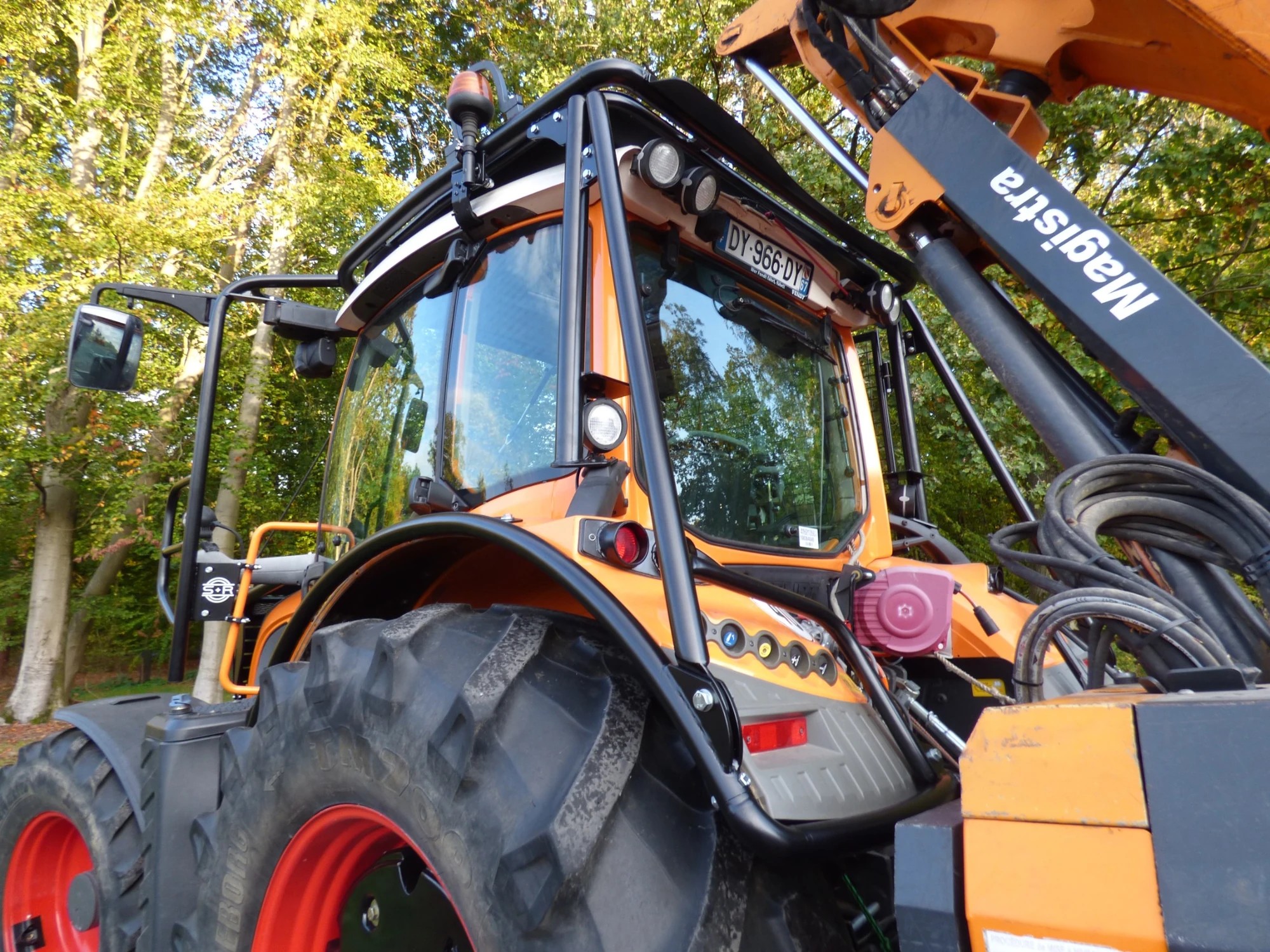 Réalisation de blindage forestier et protection forestière Fendt 500