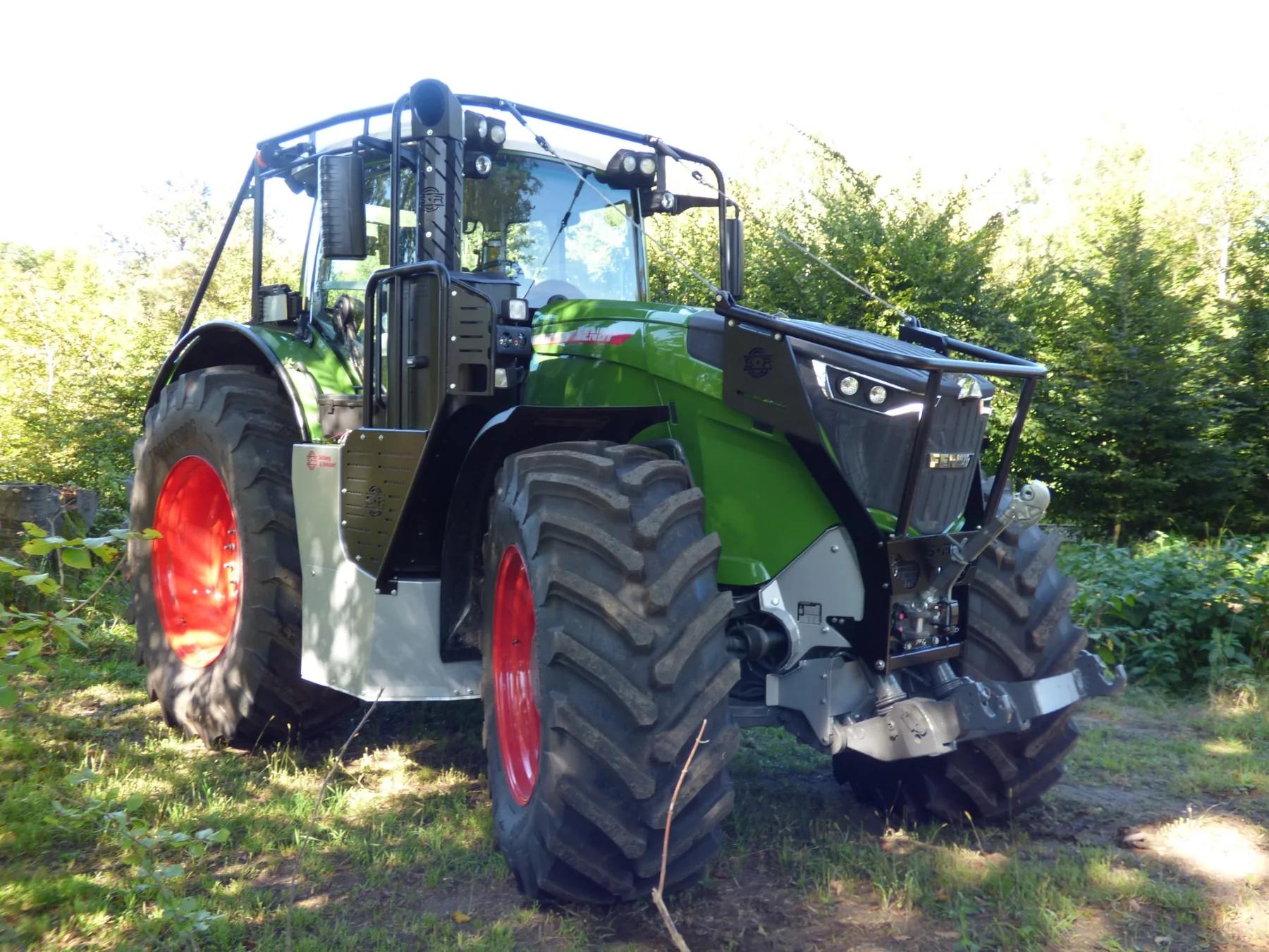 Blindage forestier et protection forestière Fendt 1000 - vue avant