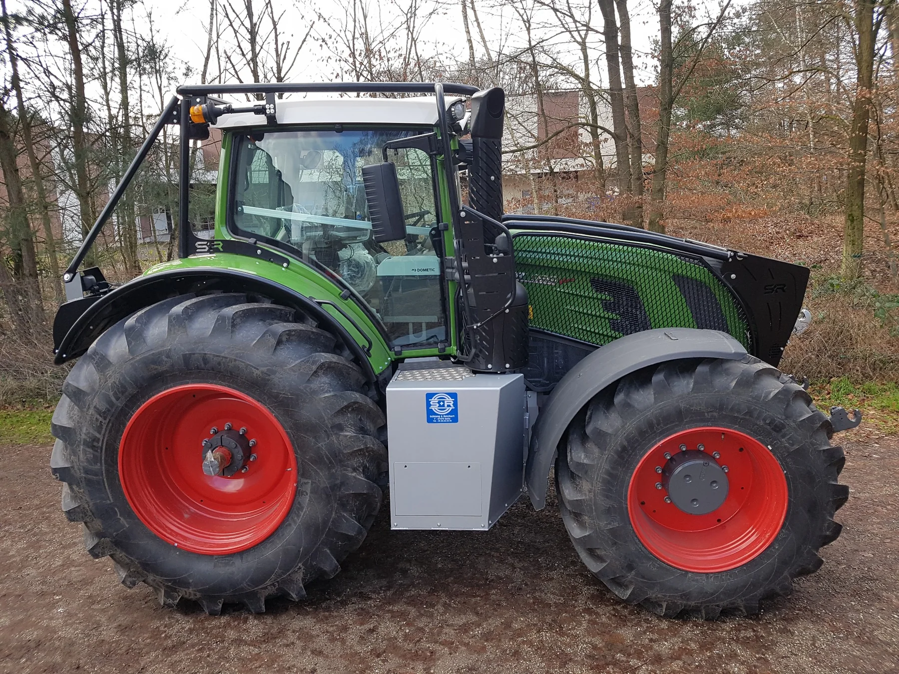 Réalisation de blindage forestier et protection forestière Fendt 900 S4